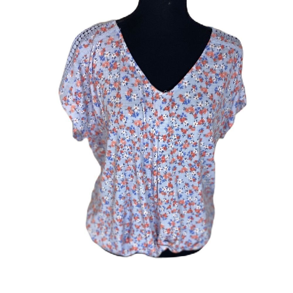 #136 COMO VINTAGE Floral Tee Shirt
